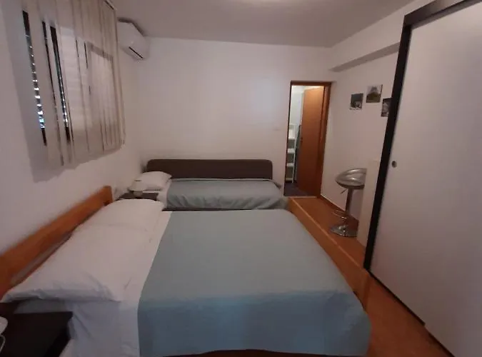 Riva Sea View شقة *